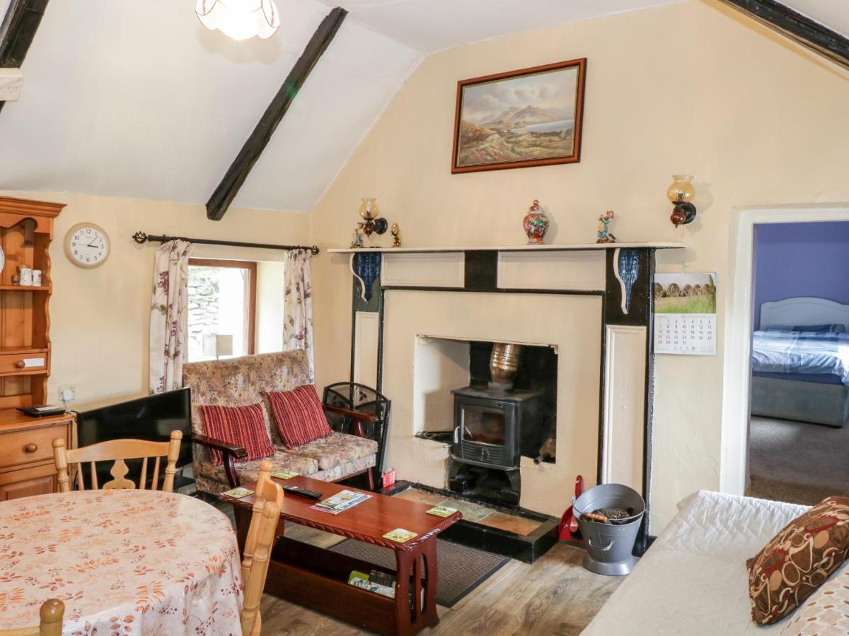 The Thatched Cottage Liscarney Exterior foto